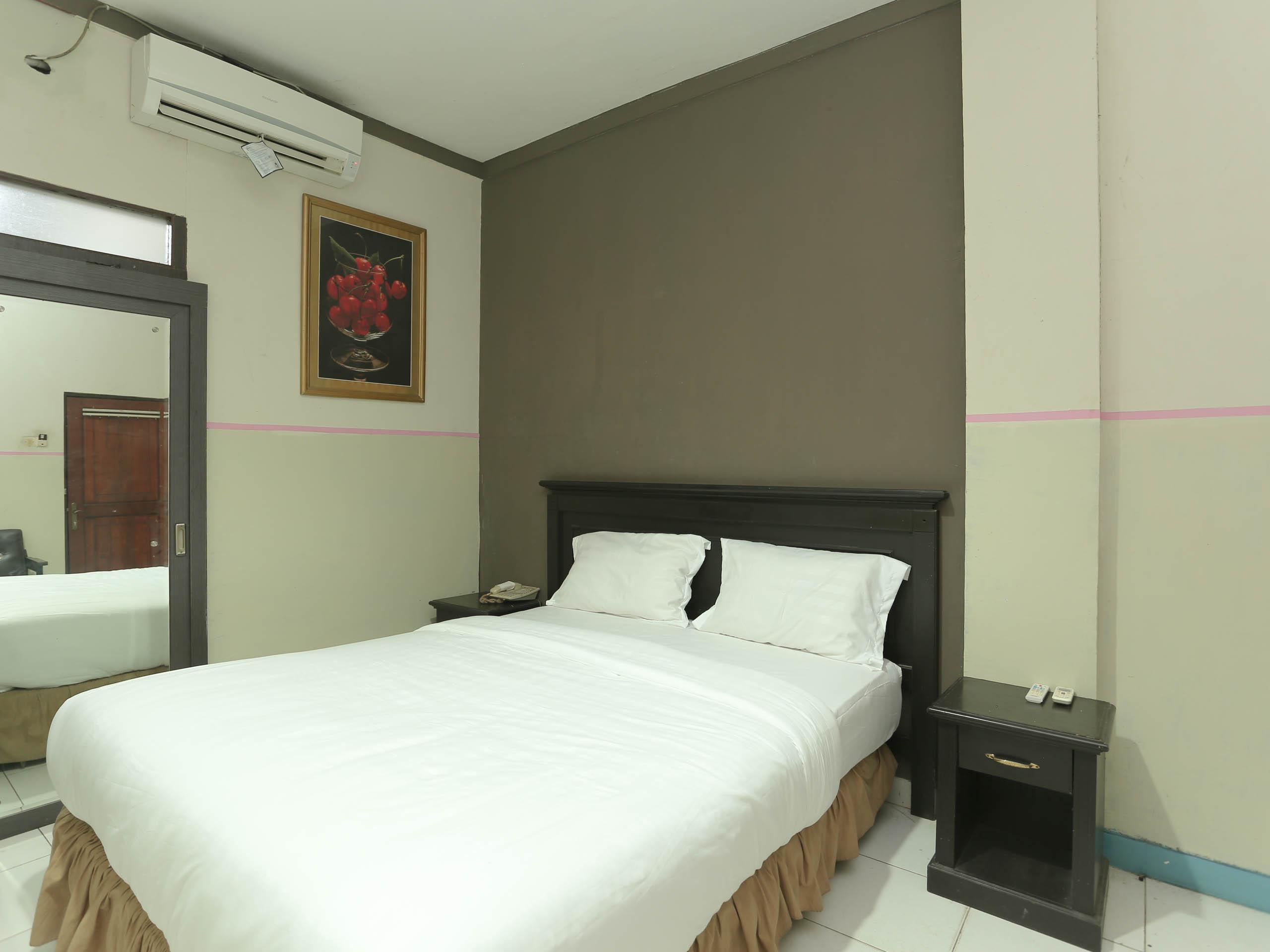 Urbanview Hotel Kharisma Banjarmasin バンジ ャ ルマシン エクステリア 写真