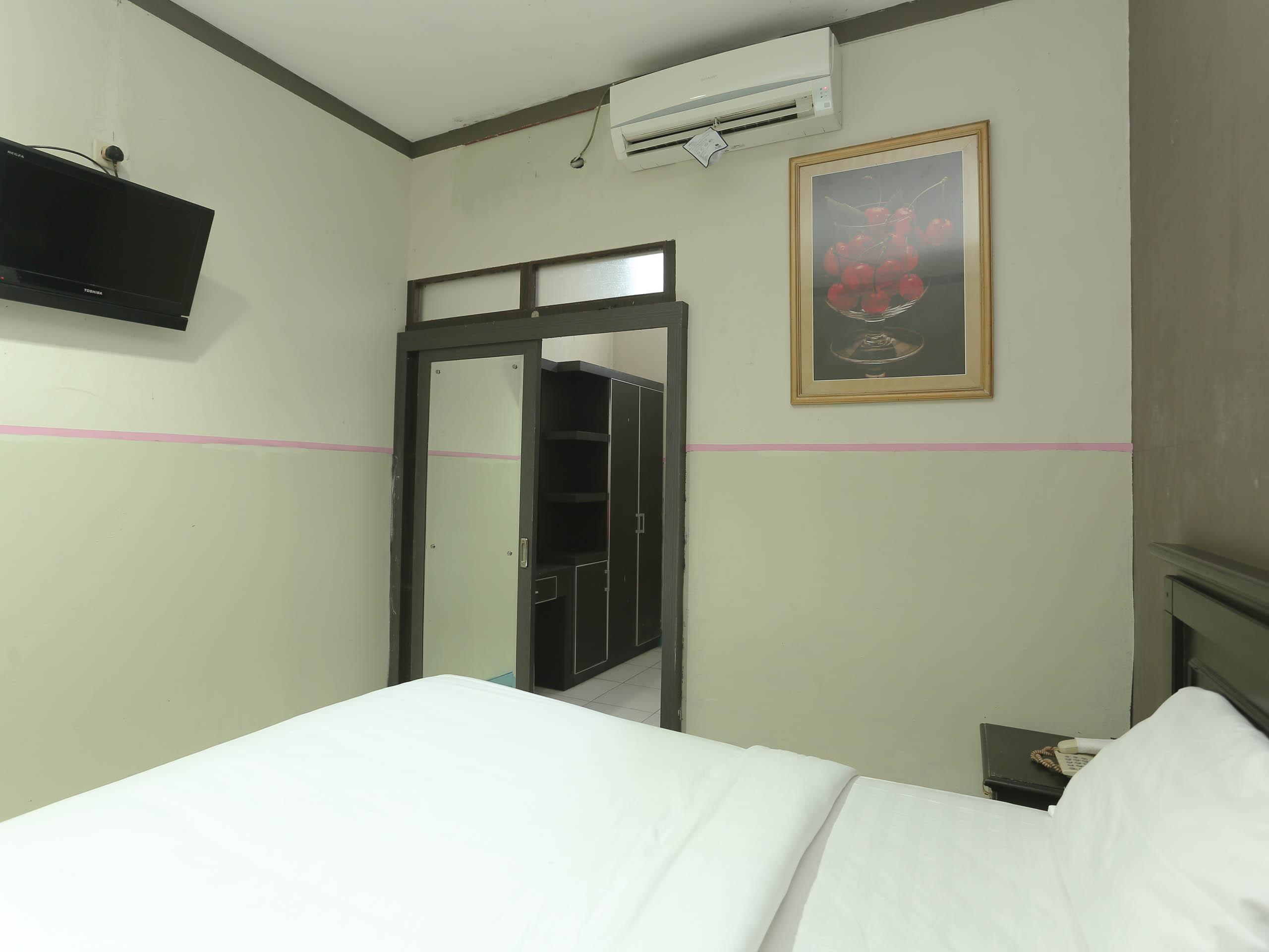 Urbanview Hotel Kharisma Banjarmasin バンジ ャ ルマシン エクステリア 写真